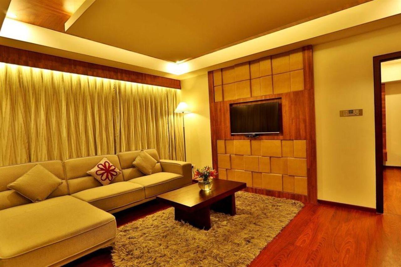 Olive Downtown Hotel Kochi Ngoại thất bức ảnh