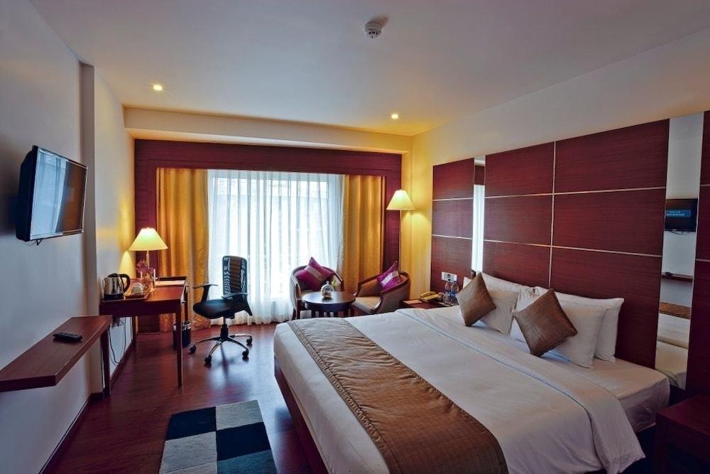 Olive Downtown Hotel Kochi Ngoại thất bức ảnh