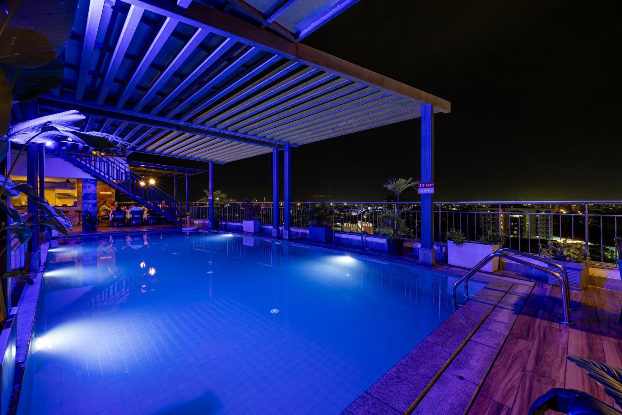 Olive Downtown Hotel Kochi Ngoại thất bức ảnh