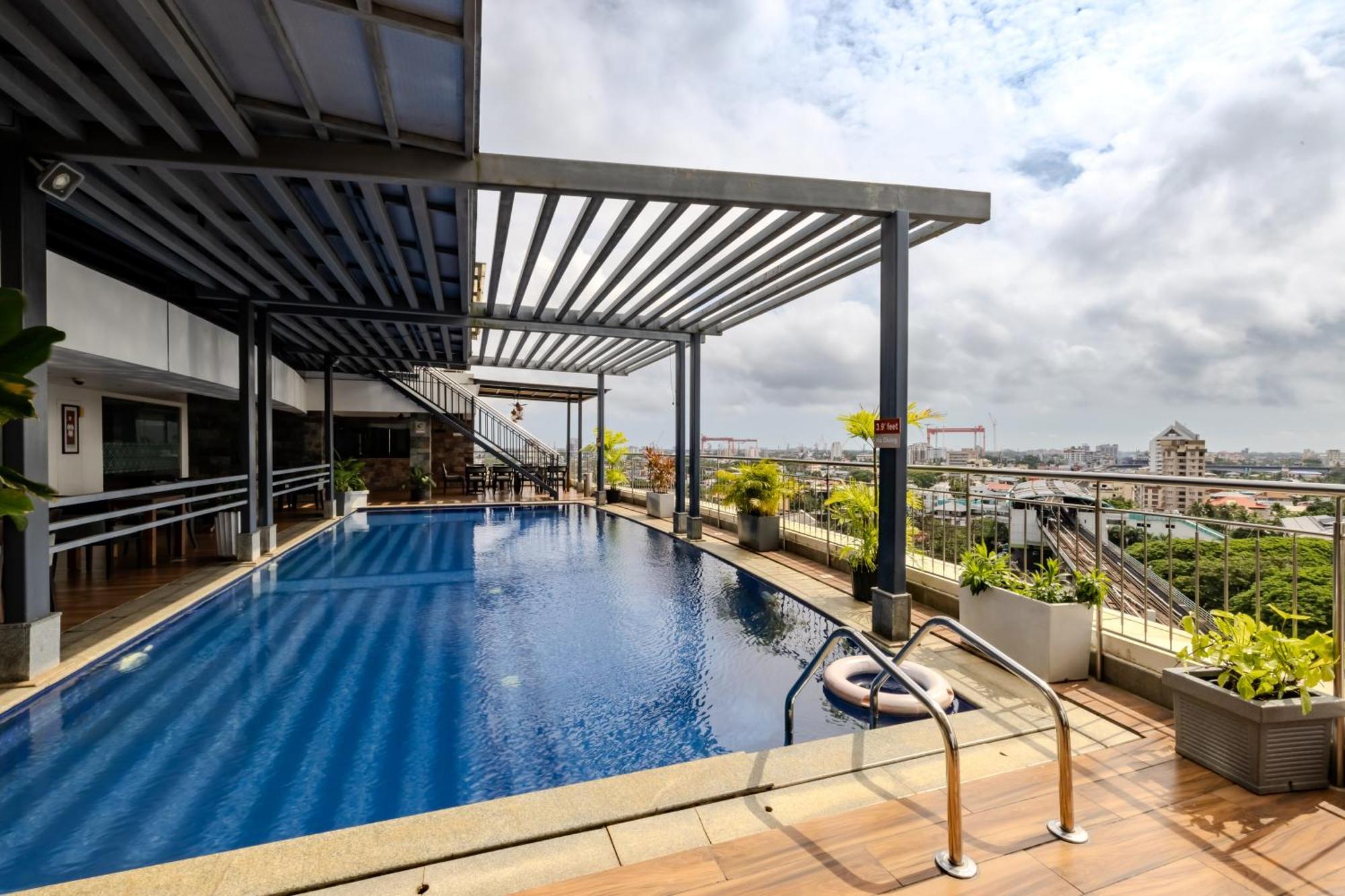 Olive Downtown Hotel Kochi Ngoại thất bức ảnh
